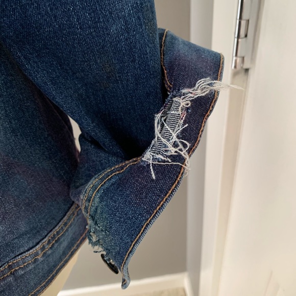 Custom “LOVE” graffiti distressed denim jacket - Picture 6 of 12